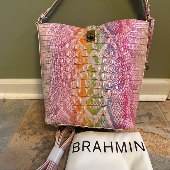 💘NWOT! RARE COLOR!! Brahmin Leather Croc Shira in Optimism! - Picture 2 of 16
